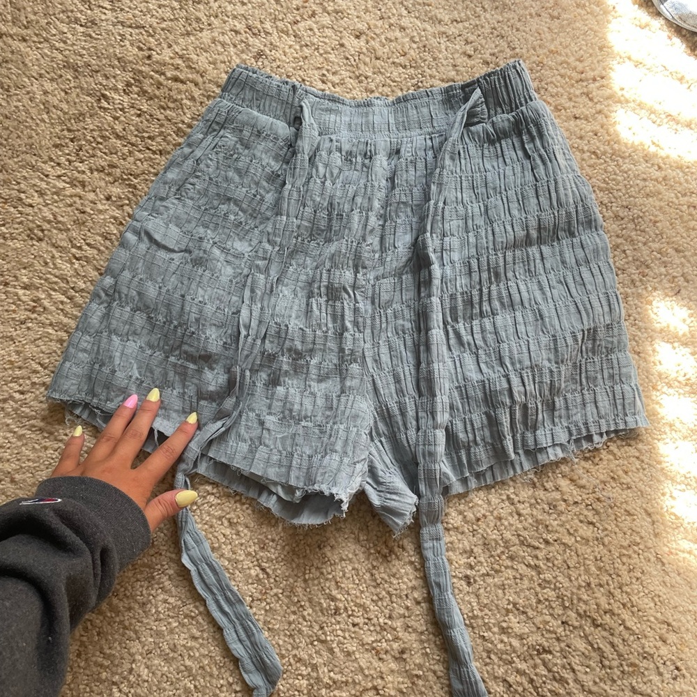 blue flowy shorts